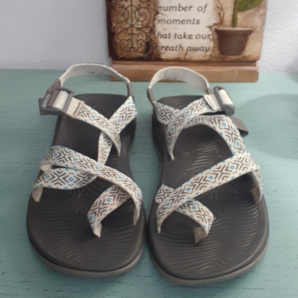 CHACO SANDALS SZ 11 WOS